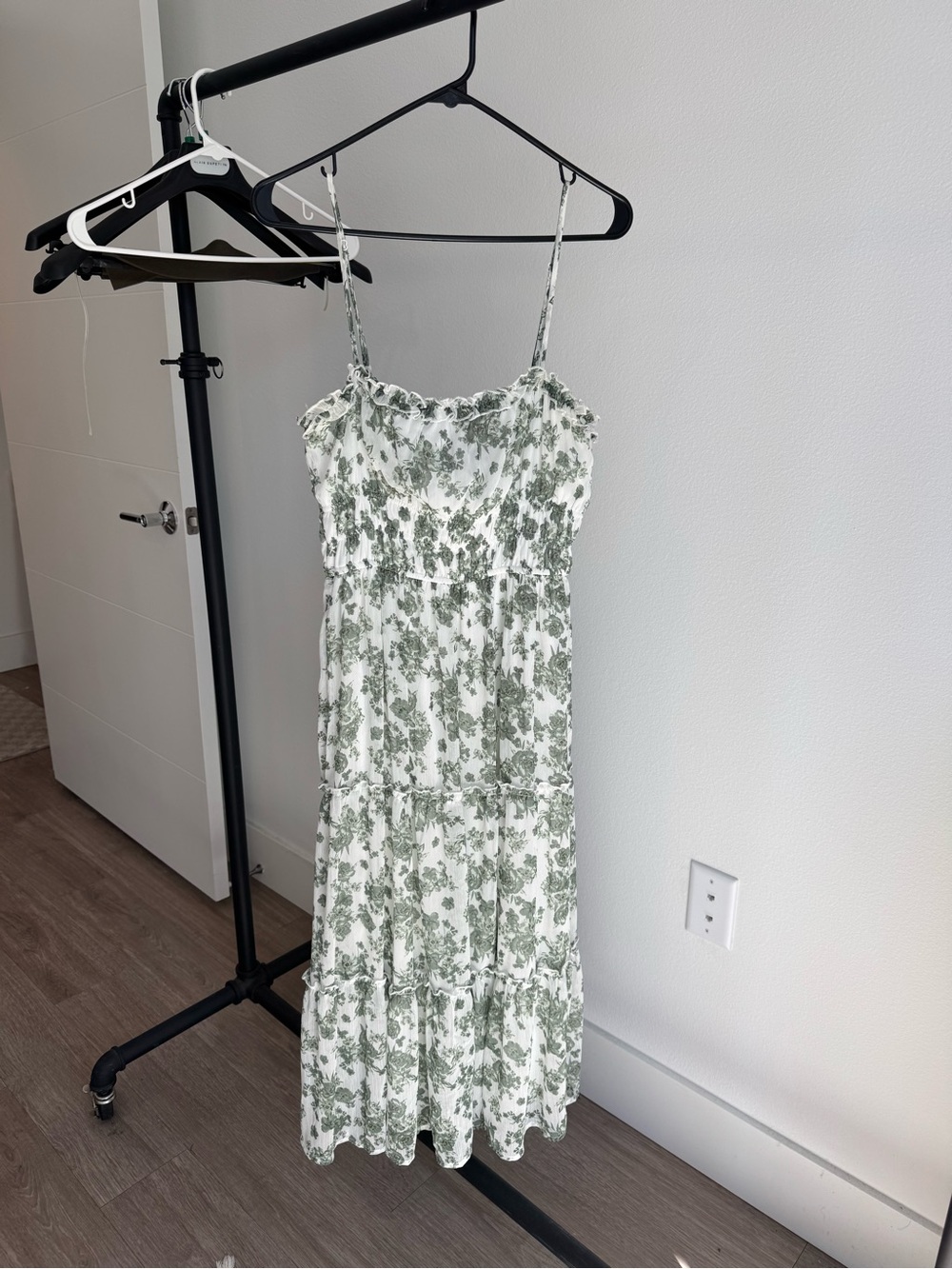 Francesca's Collections White & Sage Floral Midi Dress